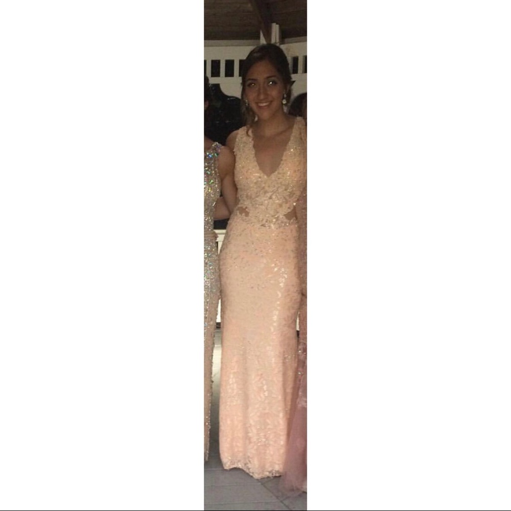 Prom Dress - Picture 7 of 8